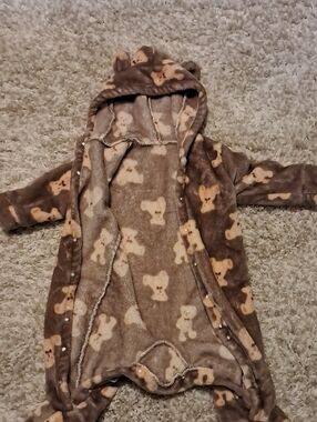Cozy Brown Bear Print Hooded Baby Onesie